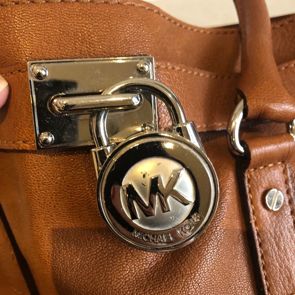 Michael Kors Hamilton Brown/Caramel Handbag -Tote - Picture 14 of 16